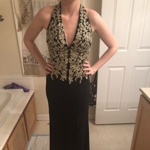 Black prom dress
